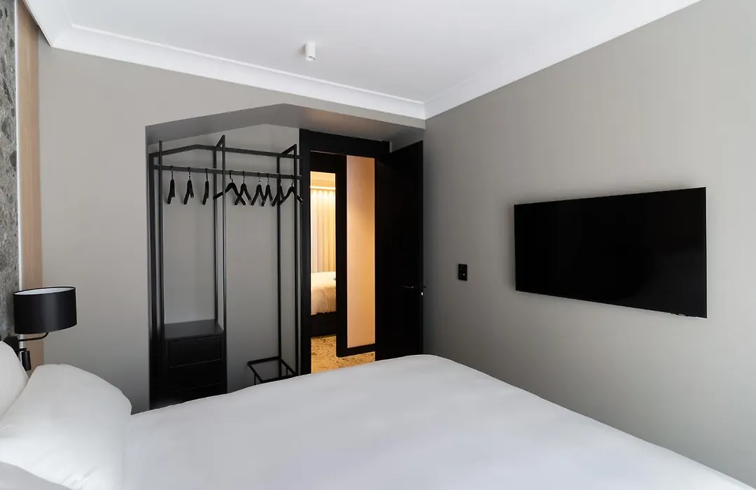 Mauro Suites-1
